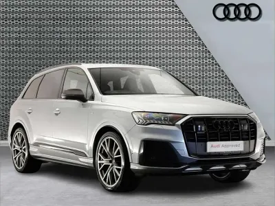 Used Audi Q7 Comfort 281 HP (206 kW) 2023 Silver SUV