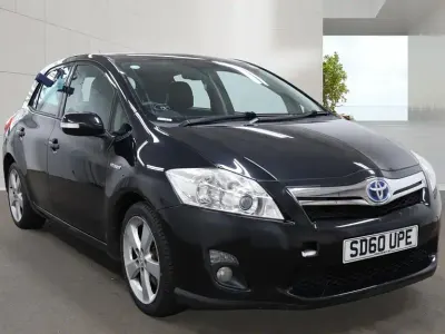 Used Toyota Auris Hybrid