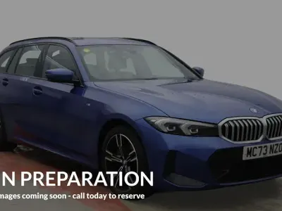 Used BMW 330e M Sport 292 HP (214 kW) 2023 Blue Estate