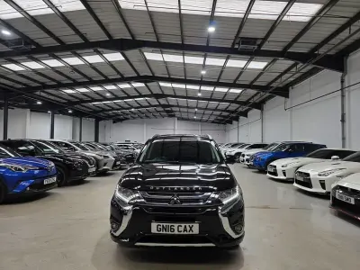 Used Mitsubishi Outlander P-HEV 2016 Black Estate