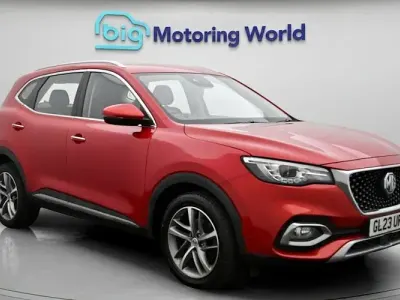 Used MG HS Excite 162 HP (119 kW) 2023 Red SUV