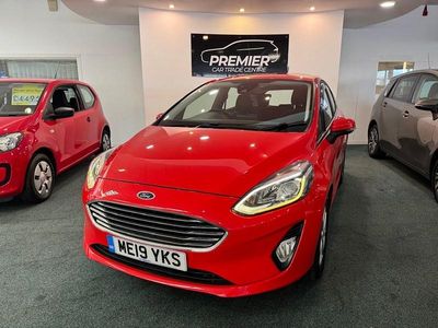Used Ford Fiesta Zetec 100 HP (73 kW) 2019 Red Hatchback