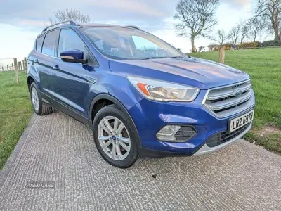 Used Ford Kuga Zetec 120 HP (88 kW) 2017 Blue SUV