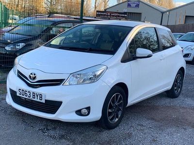 White Used 2013 Toyota Yaris Edition Hatchback | £3,695 (Fair price)