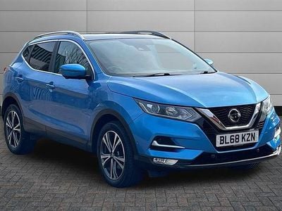 Used Nissan Qashqai N-Connecta 140 HP (102 kW) 2018 Vivid blue SUV