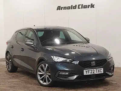 Begagnad Seat Leon FR Sport 130 HK (95 kW) 2022 Grå Halvkombi