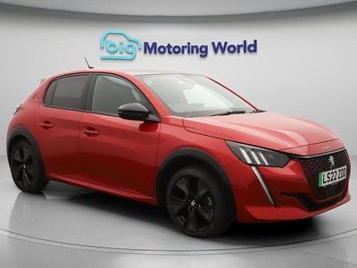 Peugeot e-208
