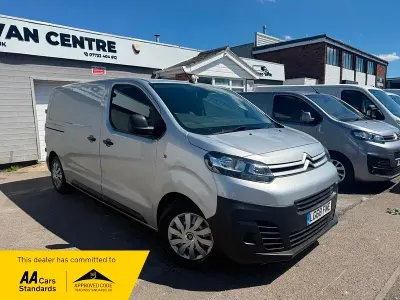 Used Citroën Dispatch 2018 Silver MPV