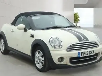 Begagnad Mini Cooper Cabriolet 122 HK (89 kW) 2013 Vit Cab