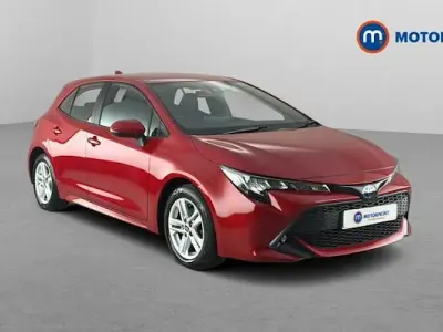 Used Toyota Corolla 122 HP (89 kW) 2022 Red Hatchback