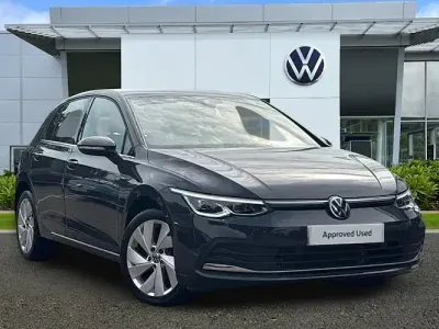 Used VW Golf VIII Style 131 HP (96 kW) 2024 Grey Hatchback