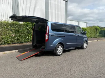 Used Ford Tourneo