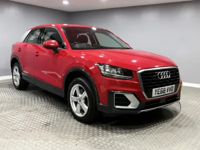 Usado Audi Q2 Sport 116 CV (85 kW) 2018 Rojo SUV