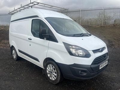 White Used 2015 Ford Transit Custom Van | £5,995 (Good price)