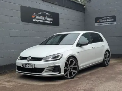Begagnad VW Golf VII GTD 184 HK (135 kW) 2017 Vit Halvkombi