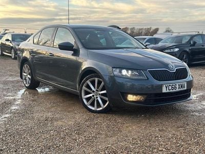 Grey Used 2016 Skoda Octavia Sport Hatchback | £5,781 (Fair price)