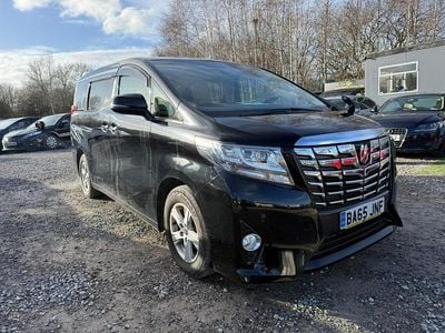 Usado Toyota Alphard 182 CV (133 kW) 2026 Negro Monovolumen