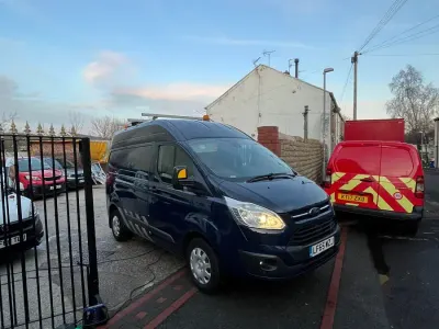 Used Ford Transit Custom Trend 125 HP (91 kW) 2015 Blue Van