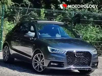 Usado Audi A1 Black Edition 123 HP (90 kW) 2018 Cinzento Citadino