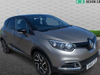 Used Renault Captur Dynamique 90 HP (66 kW) 2015 Beige and black SUV