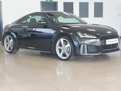 Begagnad Audi TT S-Line 245 HK (180 kW) 2019 Svart Halvkombi
