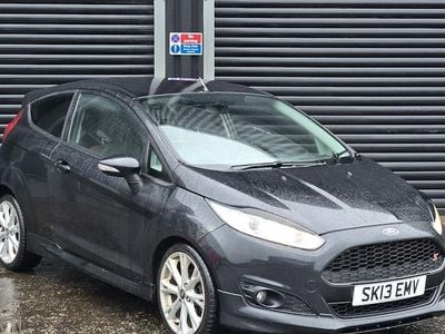 Used Ford Fiesta Zetec 125 HP (91 kW) 2016 Hatchback