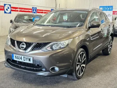 Used Nissan Qashqai Tekna 2014 Beige SUV