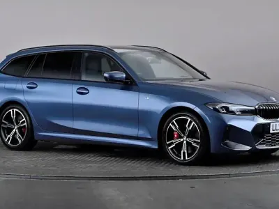 Used BMW 320 M Sport 184 HP (135 kW) 2025 Blue Estate