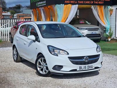 Used Vauxhall Corsa Excite 2015 White Hatchback