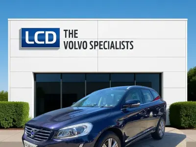 Usado Volvo XC60 SE Lux 220 CV (161 kW) 2015 Azul SUV