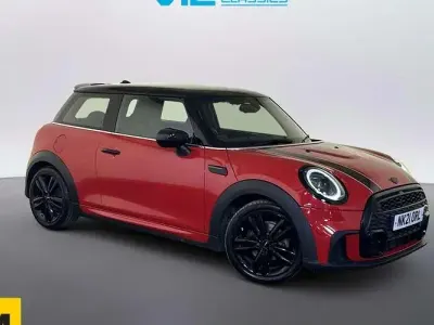 Used Mini Cooper Hatch 136 HP (100 kW) 2021 Red Hatchback