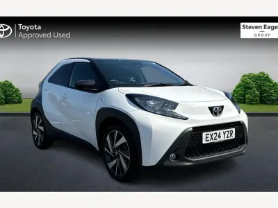 Used Toyota Aygo X 72 HP (52 kW) 2024 White SUV