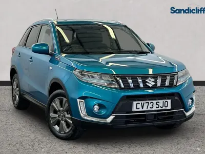 Używany Suzuki Vitara SZ-T 116 KM (85 kW) 2022 Turkusowy SUV