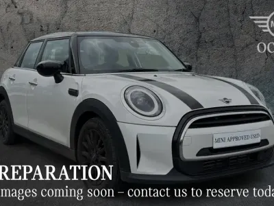 Używany Mini Cooper Classic 134 KM (98 kW) 2023 Biały Hatchback