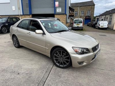 Lexus IS200