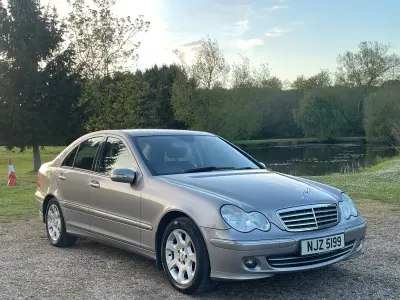 Usado Mercedes C200