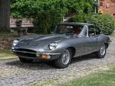 Used Jaguar E-Type 265 HP (194 kW) 1970 Grey Coupe