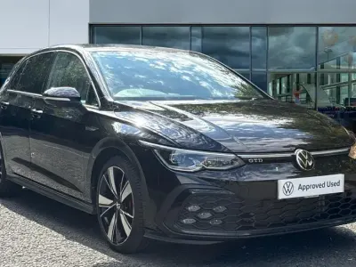 Used VW Golf VIII GTD 200 HP (147 kW) 2022 Deep black pearl Hatchback