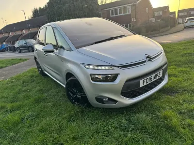 Usado Citroën C4 Picasso Exclusive 115 HP (84 kW) 2015 Prateado Monovolume