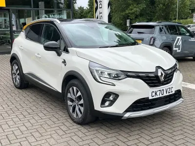 Used Renault Captur Version S 100 HP (73 kW) 2020 Arctic white  SUV