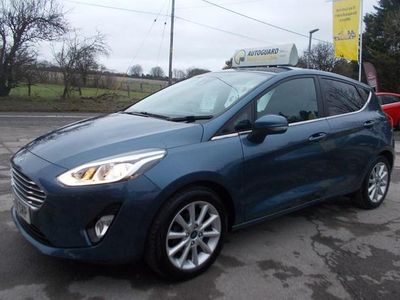 Used Ford Fiesta Titanium 100 HP (73 kW) 2019 Blue Hatchback