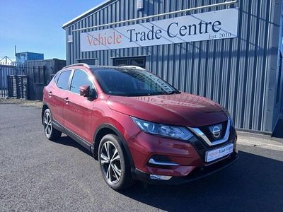 Used Nissan Qashqai N-Connecta 110 HP (80 kW) 2018 Red SUV