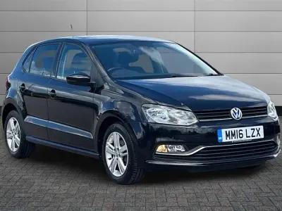 Used VW Polo Match 60 HP (44 kW) 2016 Black Hatchback