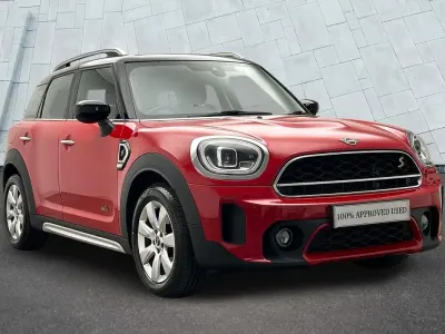Używany Mini Cooper S Countryman Classic 189 KM (139 kW) 2021 Czerwony SUV