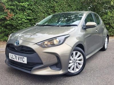 Toyota Yaris Hybrid