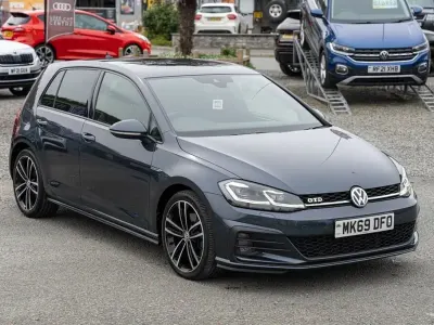 Used VW Golf VII GTD 184 HP (135 kW) 2019 Blue Hatchback