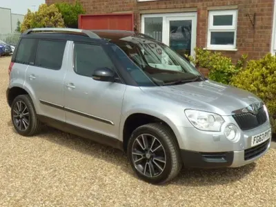 Used Skoda Yeti Adventure 150 HP (110 kW) 2013 Silver SUV