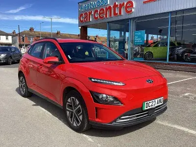 Used Hyundai Kona SE 100 kW (136 HP) 2023 Red SUV