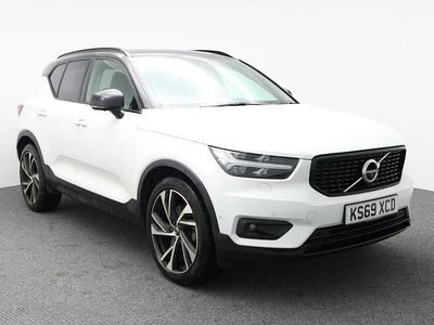 White Used 2019 Volvo XC40 R-Design Pro SUV | £21,995 (Fair price)