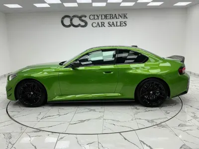 Begagnad BMW M2 Comfort Edition 480 HK (353 kW) 2025 Blå Sportkupé